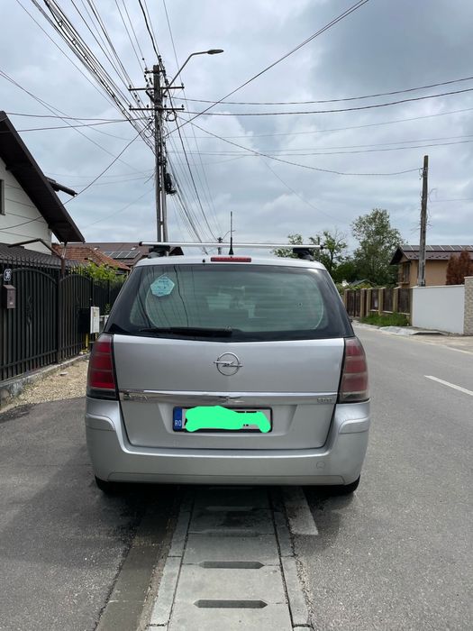 Vand sau schimb opel zafira