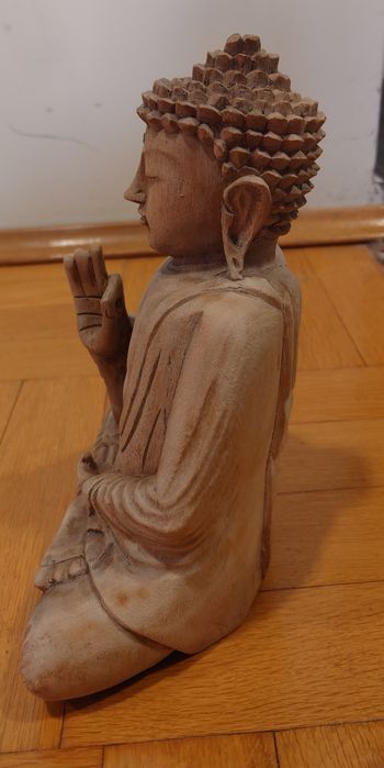 Статуетка дърво орех  буда дърворезба