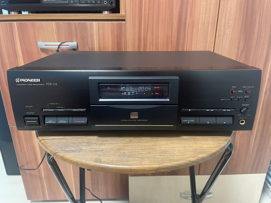 Pioneer PDR-04 Compact Disc Recorder