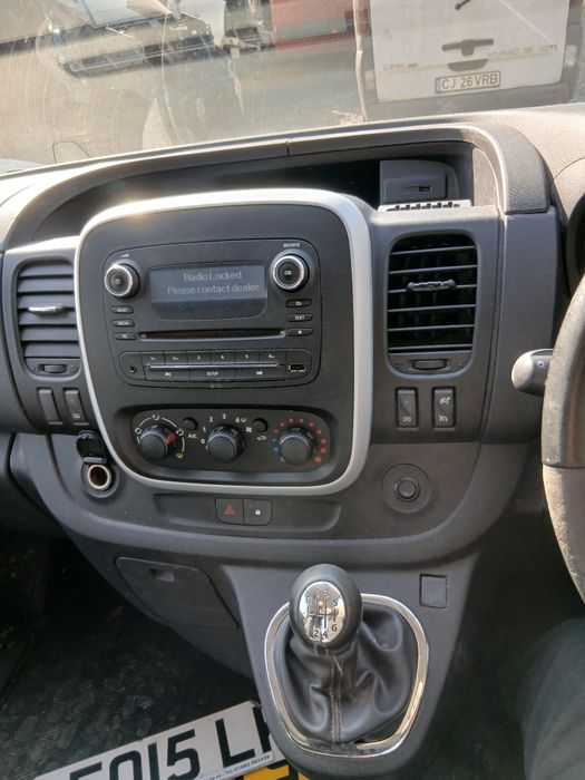 Dezmemrez Opel Vivaro 1.6 bi turbo 120 cp