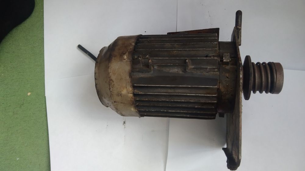 Электродвигатель