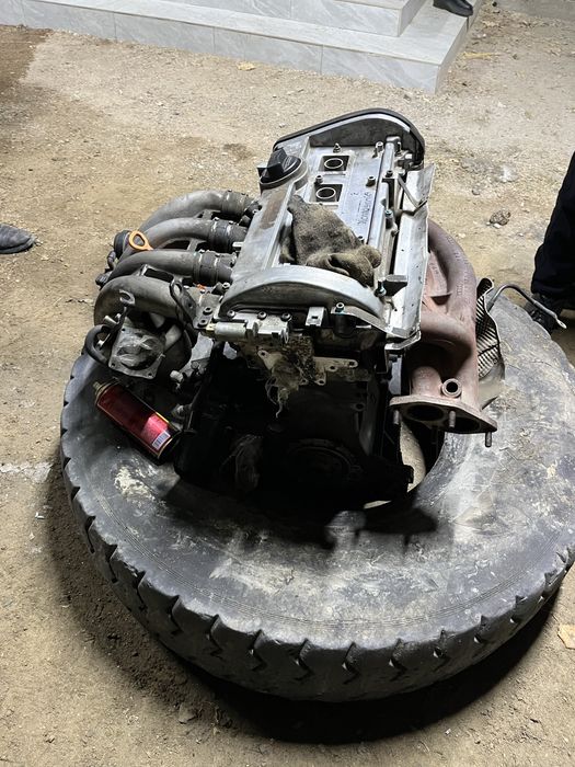 матор пассат б5 1997.  1.8