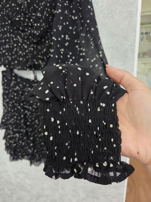 Продам женский костюм