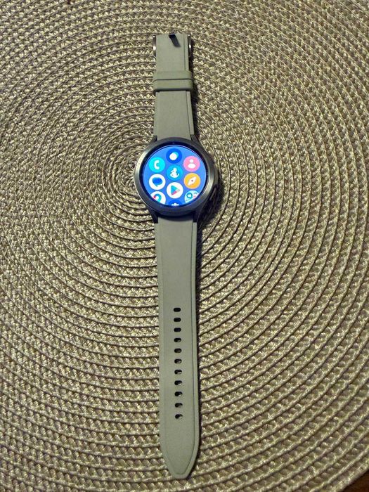 Samsung Galaxy Watch4 Classic BT-SMR890