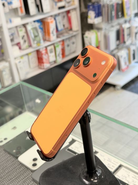 Apple iPhone 17 Pro Max 256GB Cosmic Orange