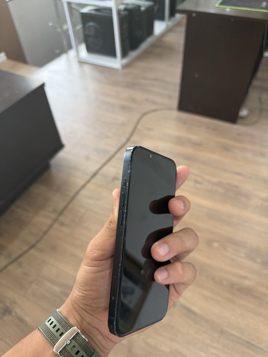 Iphone 13 256gb 74akb Без ремонт