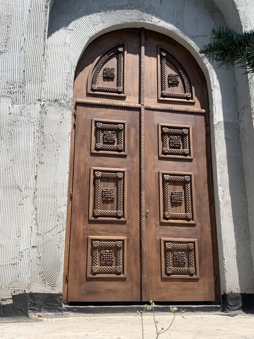 Изработваме масивни врати