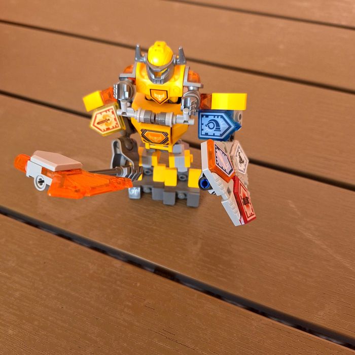 Figurina Lego Nexo Knights