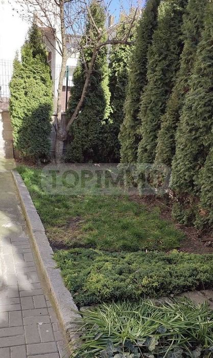 Етаж от къща под наем с централна локация