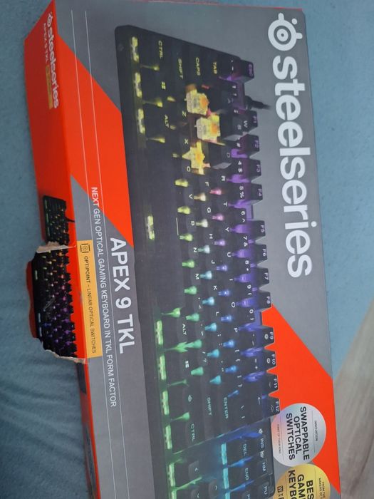 Механична клавиатура steelseries