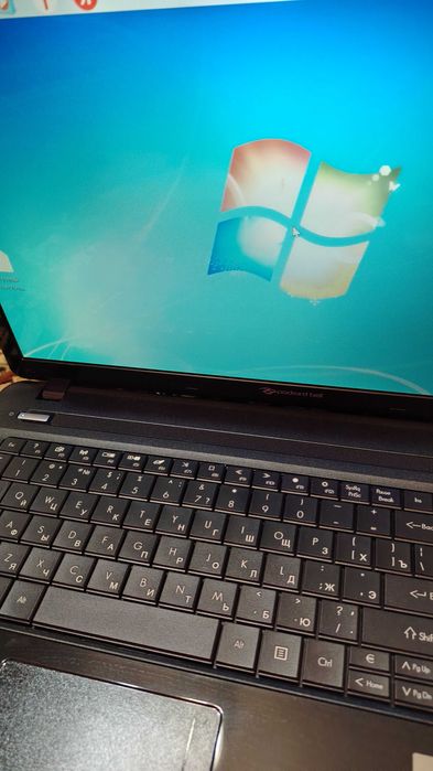 Ноутбук Packard Bell недорого.