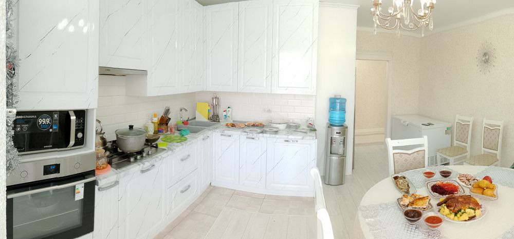 Продам 2 ком кв 105 м2 в микрорайоне Женис