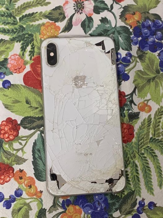 Iphone XS Max defect