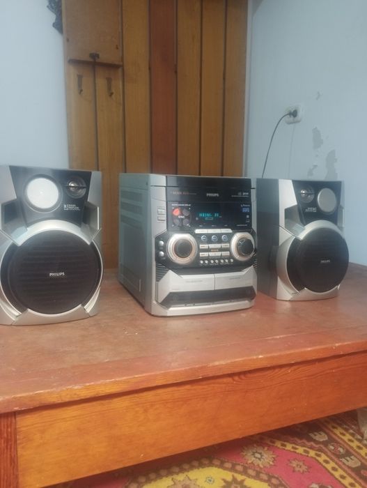 Muzikalniy sentr sotiladi