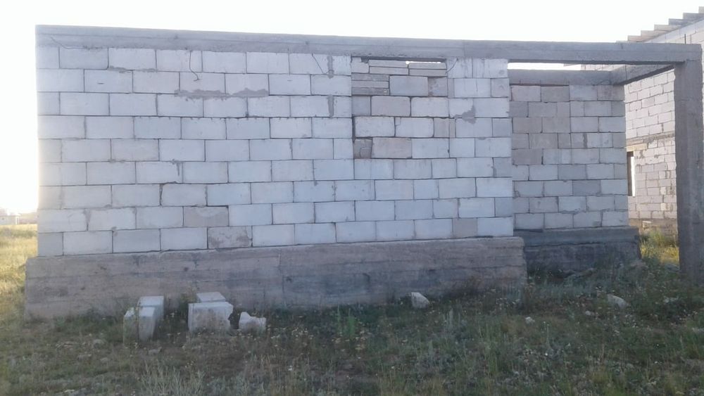 Недостроенный дом