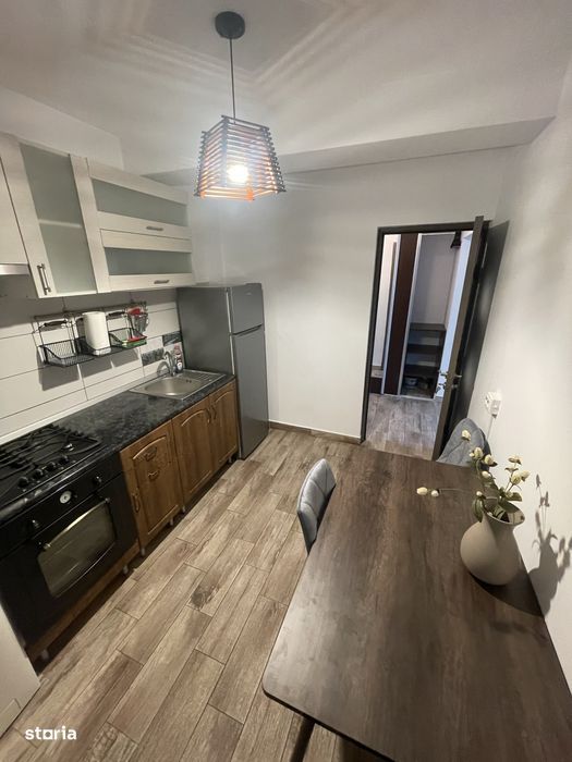 Apartament 1 camera, 34 mp + curte proprie 28 mp + loc de parcare, Red
