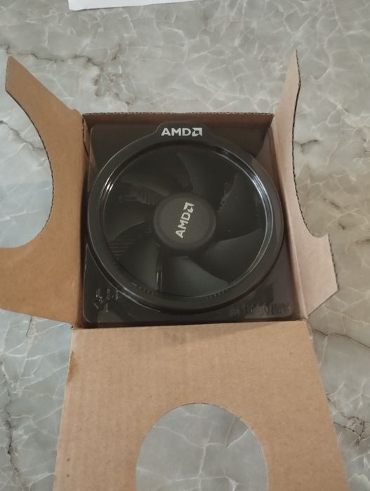 Охлаждане за процесор AMD Wraith Stealth  ново