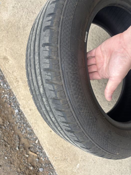 Продам шины 205/60/R16