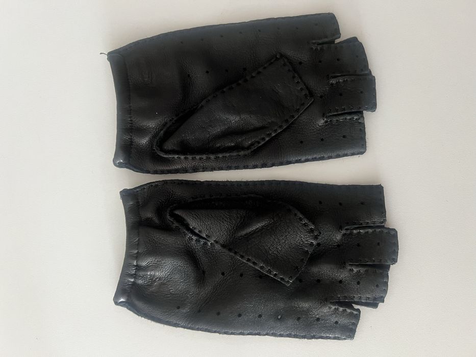 Кожаные перчатки идеал