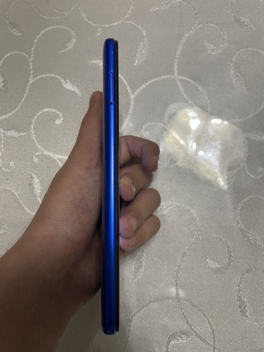 Продам  Redmi 8A 32GB