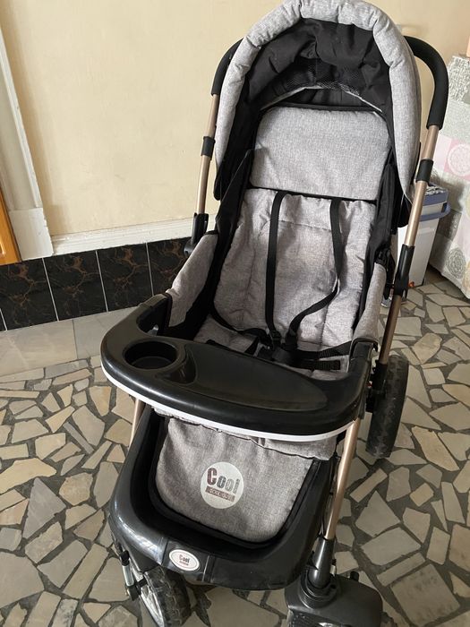 Продается Коляска с амортизатором в хорошем состоянии б/у.