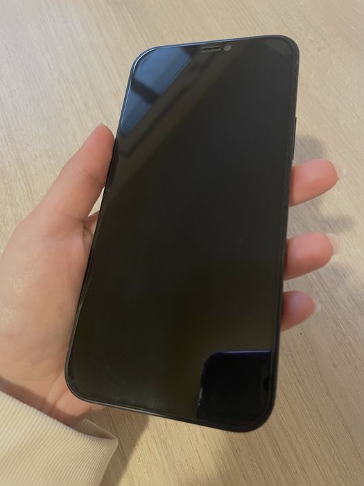 Iphone 12 + кейс
