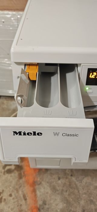 Изгодно !!!Miele WDA 110 wcs