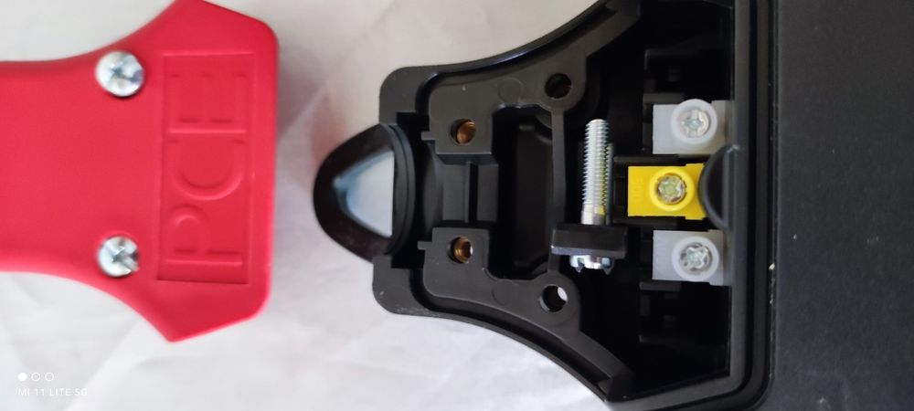 PC Electric Austria - троен куплунг/разклонител/контакт, 16А, IP44