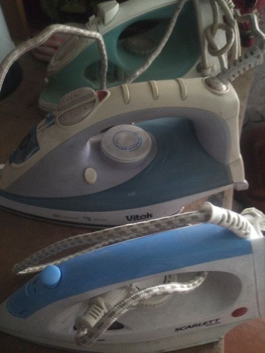 Продам недорого утюги
