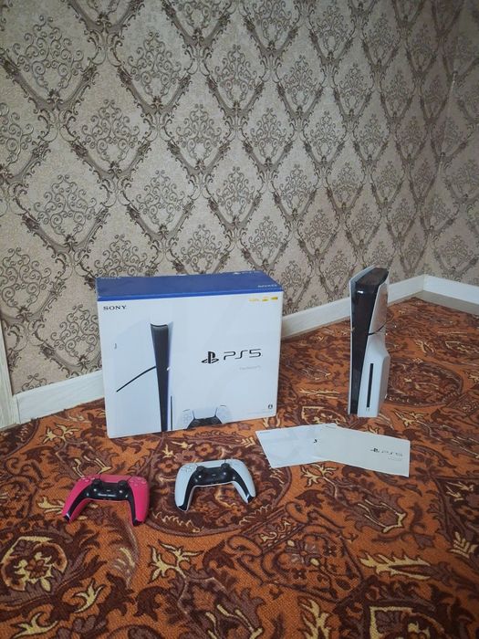 Sony Playstation 5 slim
