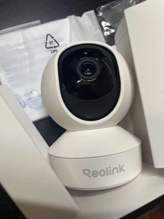 Cameră de Supraveghere Reolink E1 Pro, 3K Wifi, Pan/Tilt, Viziune Nocturnă, 5Mp