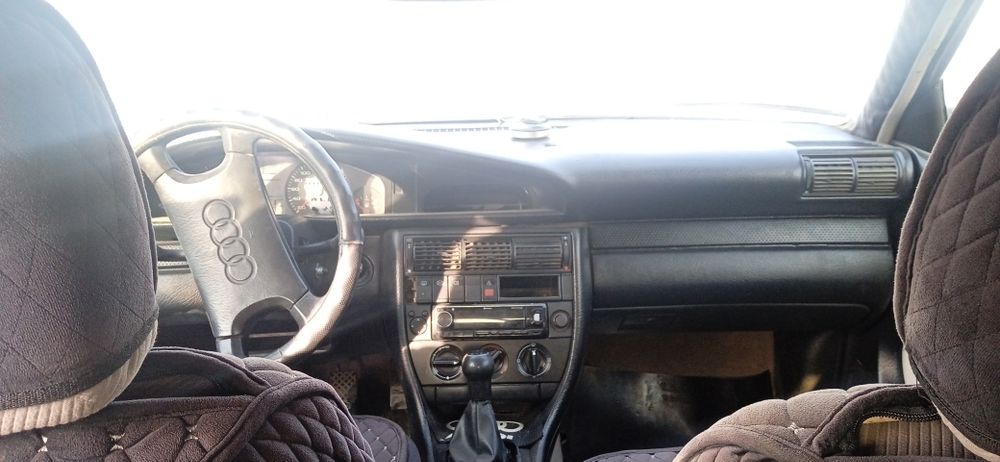 Ауди 100 сатылады