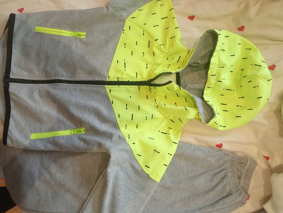 Ватиран анцунг за 5-6 г.- 15 лв.