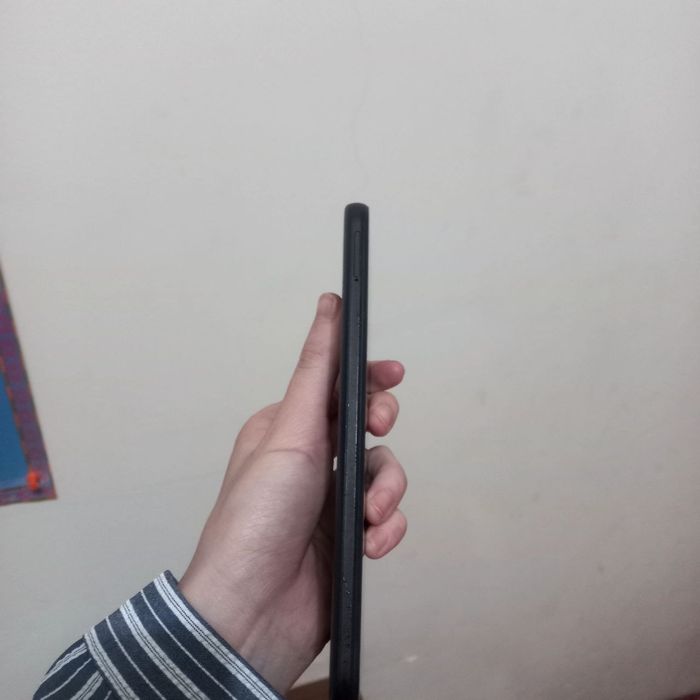 Telefon sotiladi

Holati: idealga yaqin, juda ehtiy