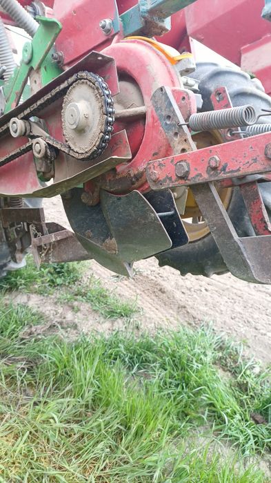 Сеялка за пролетници