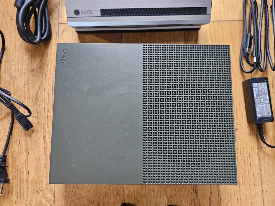 Xbox One S 1Tb pachet complet Kinect cinect