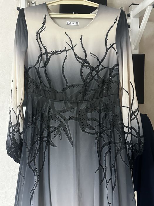 Платье  для женщин