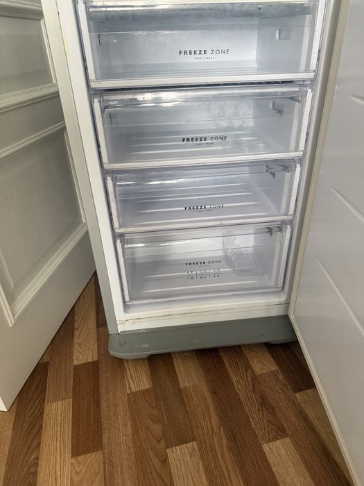 Холодильник срочно дешево