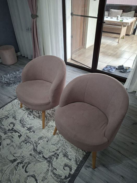 Fotolii culoare roz pal