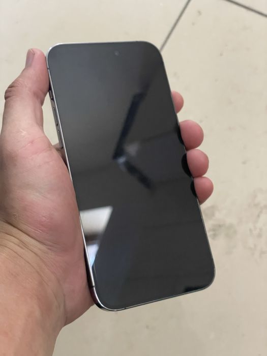 Iphone 14 pro max purple