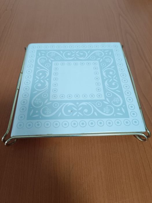 Suport oale fierbinți. Suport Metlach. Trivet vintage.