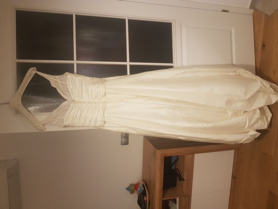 Сватбена рокля Casablanca Bridal