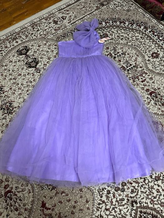 Плятие обсалютно новое ! С биркой !