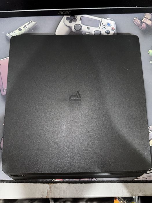PS4 SLIM - 1TB - 3 Jocuri