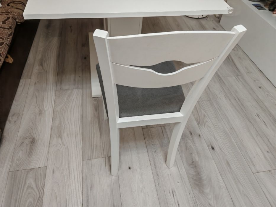 Бели масивни стилове