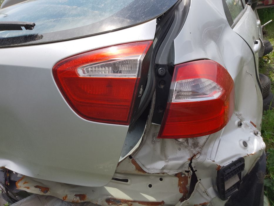 Продавам на части Киа Рио 1.2 2014г