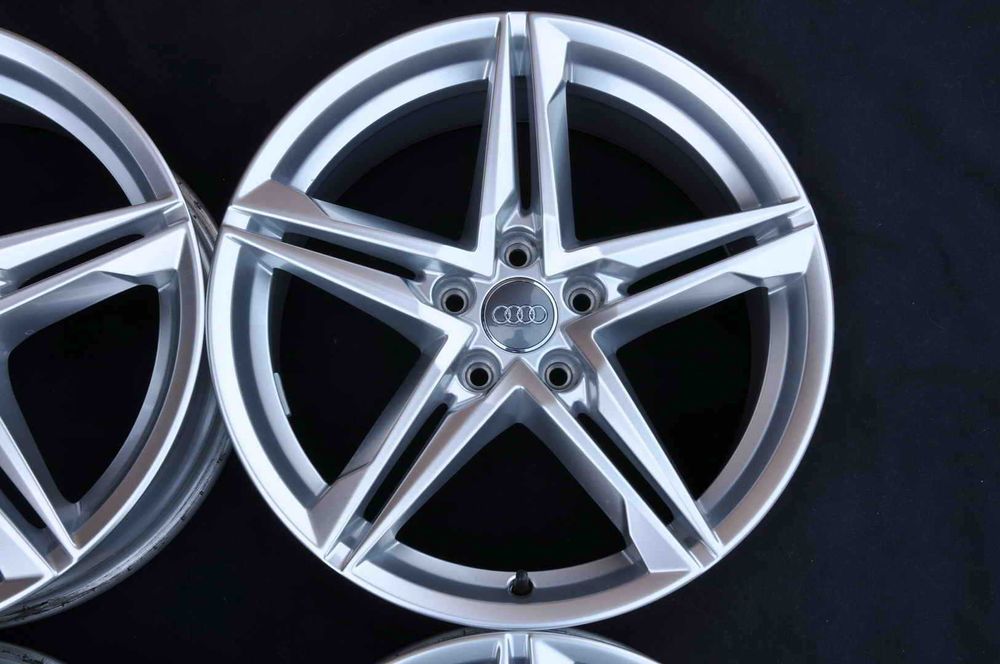 Jante Noi 18 inch Originale Audi A4 8W B9 R18