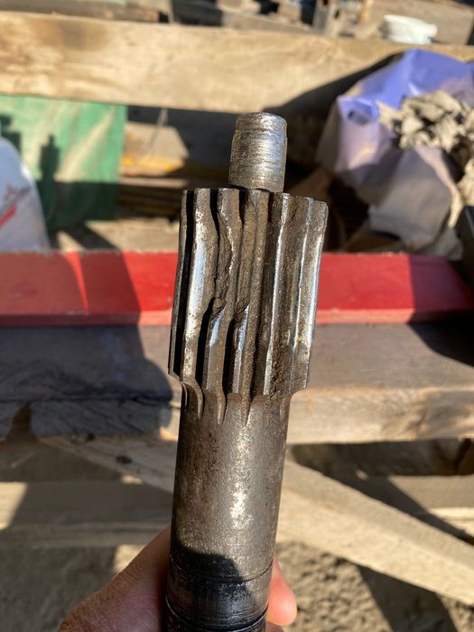 Токарь, фрезеровщик, анкерные болты