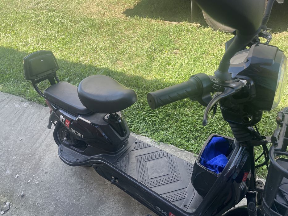 Скутер Sk8 70 000