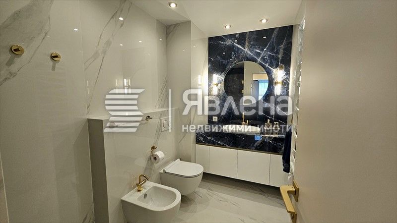Дава се под наем Тристаен апартамент в София, Изток - 95 кв.м за 1650 € - Снимка #4